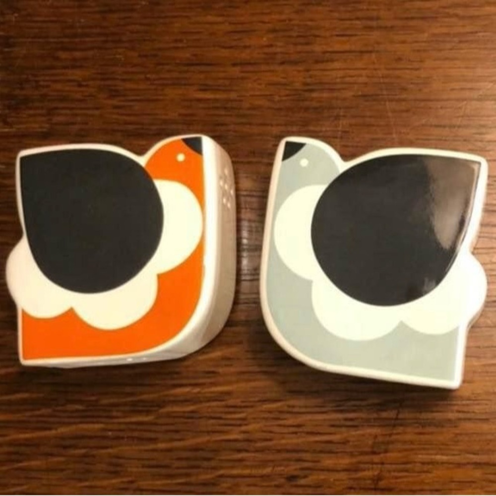 Orla Kiely House Frilly Chicken ceramic salt and pepper shakers